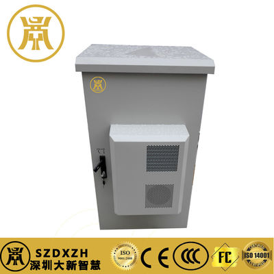 防盗屋外電源キャビネット ポールマウント 屋外通信機器キャビネット IP55